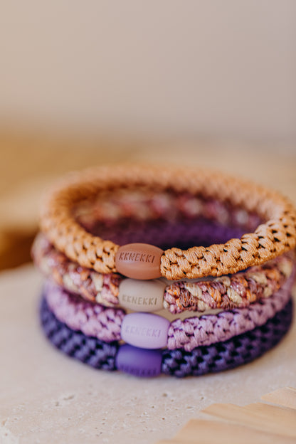 KKNEKKI Haargummi Set 056: 4 Haargummis im Set Mix Peach Pink Glitter, Nude, Pearl Lavendel und Purple