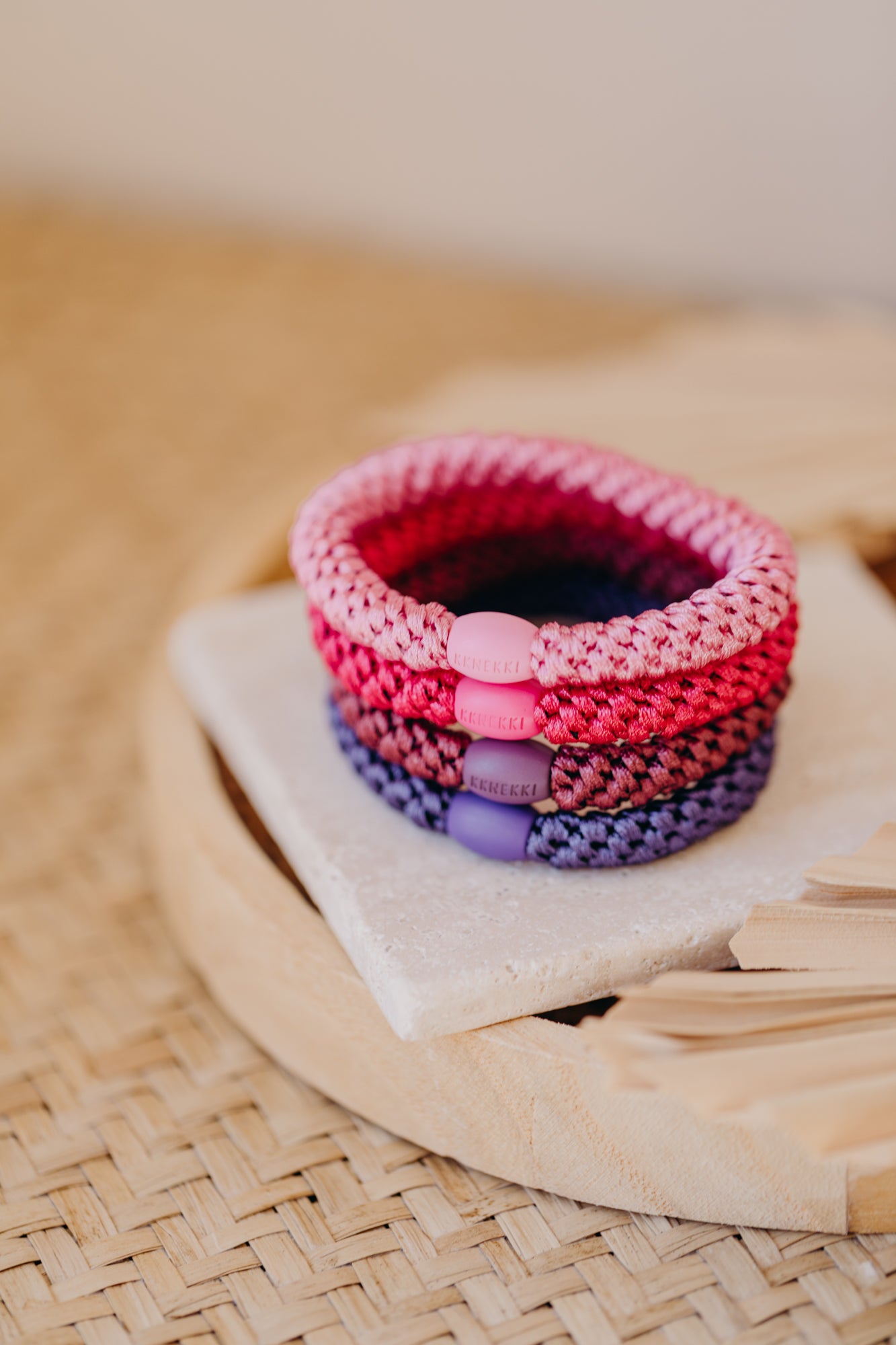 KKNEKKI Haargummi Set 058: 4 Haargummis im Set Bubble Gum, Dunkles Pink, Rosewood und Purple