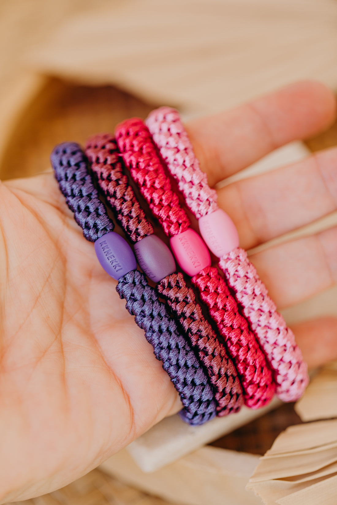 KKNEKKI Haargummi Set 058: 4 Haargummis im Set Bubble Gum, Dunkles Pink, Rosewood und Purple