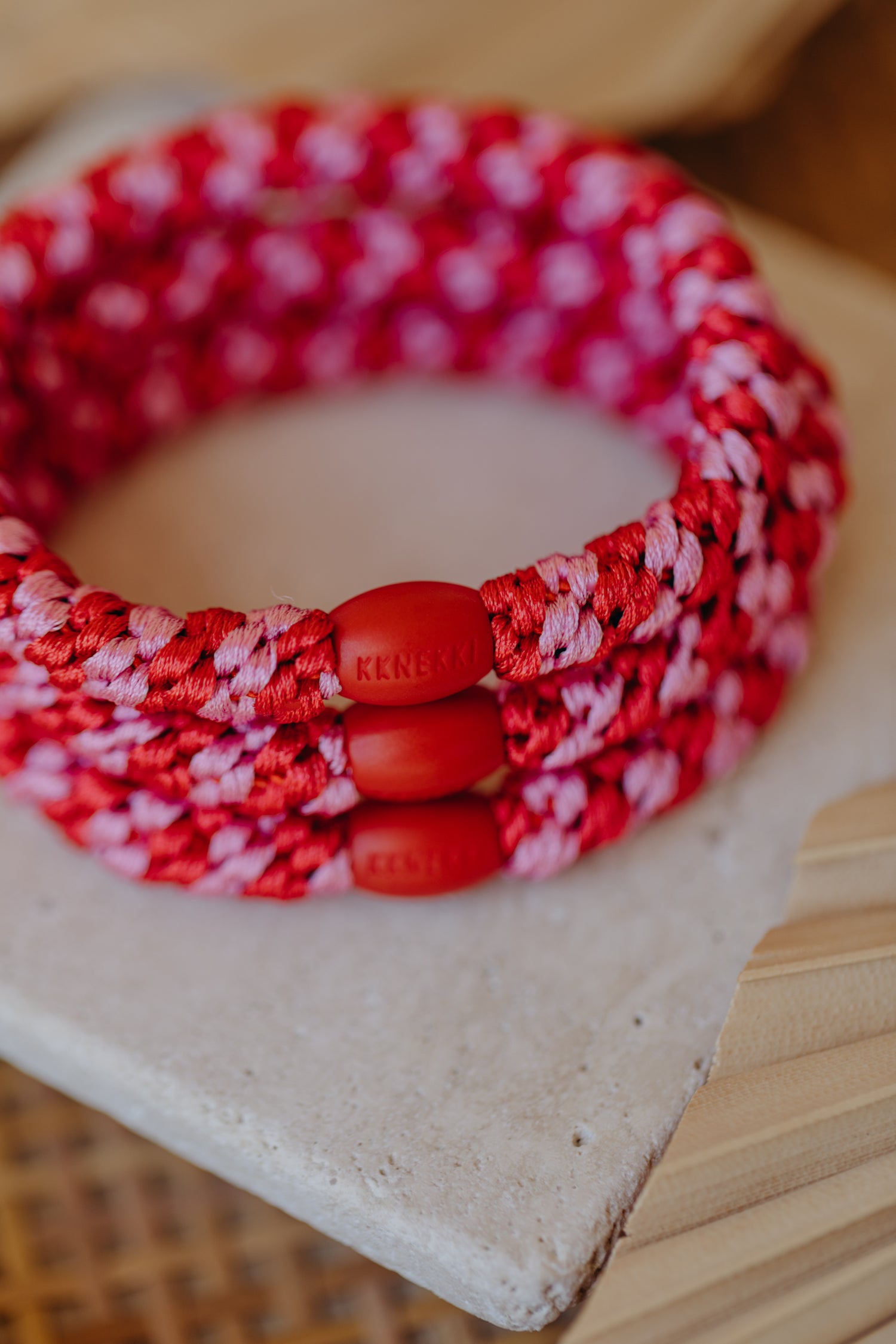 KKNEKKI Haargummi Red Bubblegum Stripe