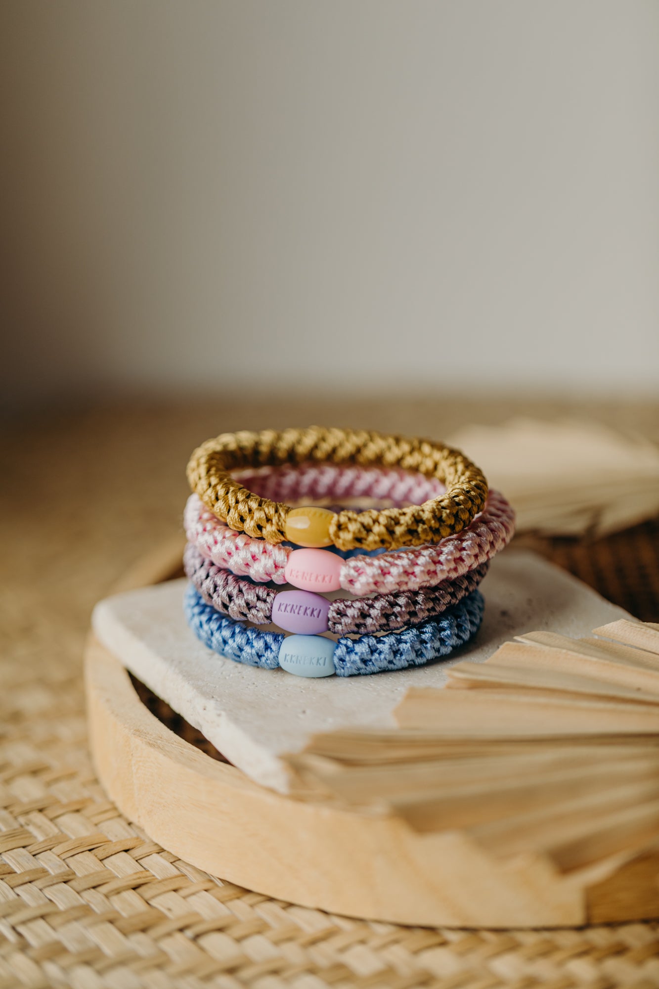 KKNEKKI Haargummi Set 046: 4 Haargummis im Set Sky Blue, Pearl Lavendel, Pink und Mustard