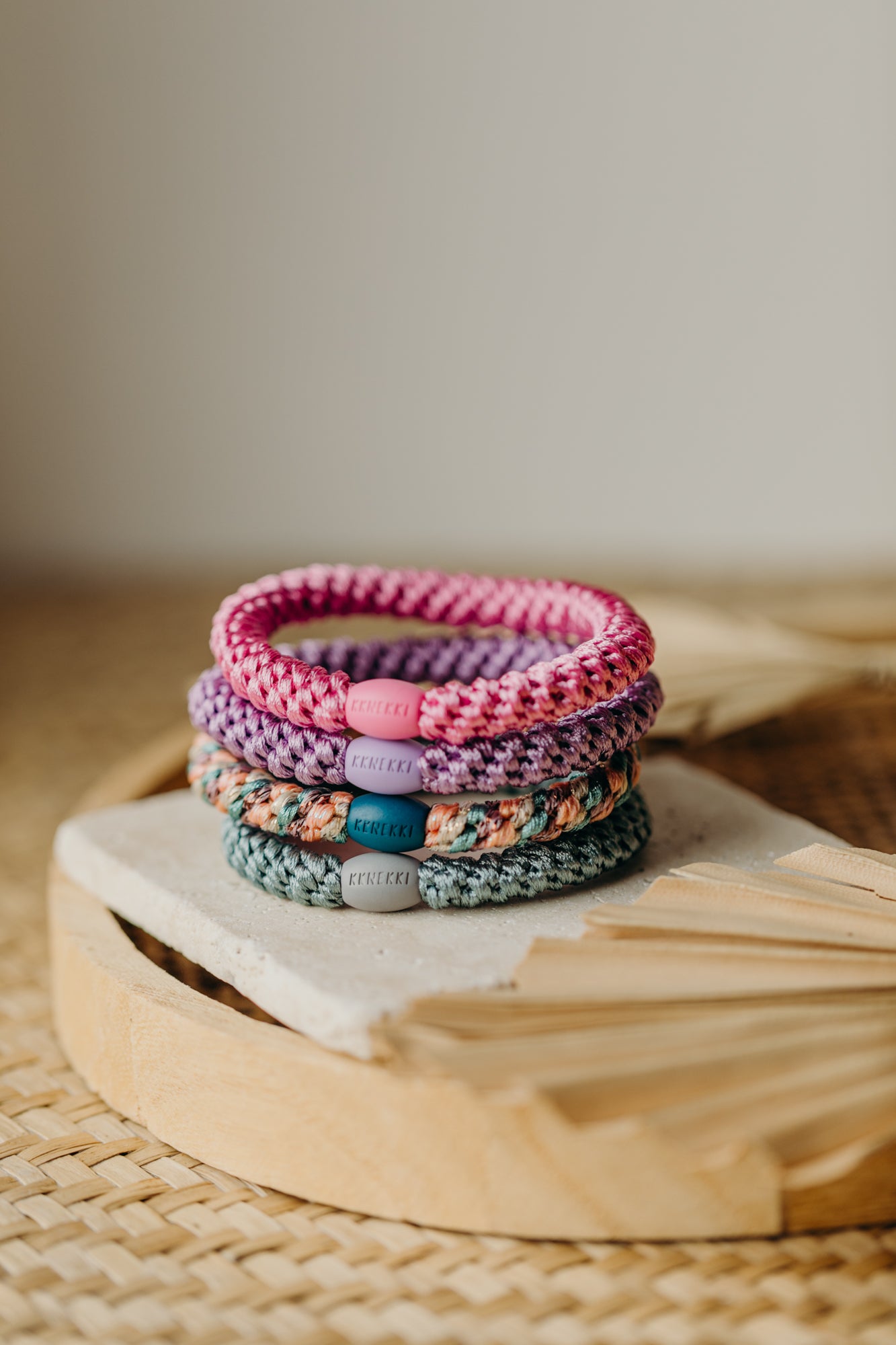 KKNEKKI Haargummi Set 048: 4 Haargummis im Set Aqua, Lavendel, Bubble Gum und Mix Plum Faded Green Glitter
