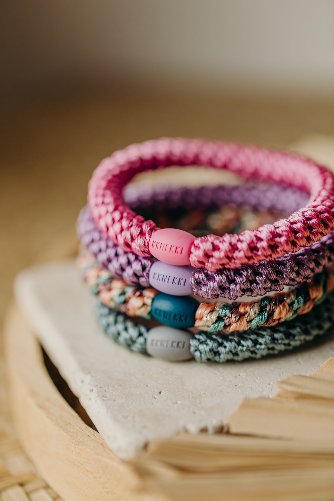 KKNEKKI Haargummi Set 048: 4 Haargummis im Set Aqua, Lavendel, Bubble Gum und Mix Plum Faded Green Glitter