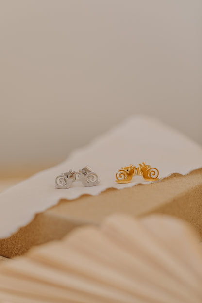 dotted circle earrings
