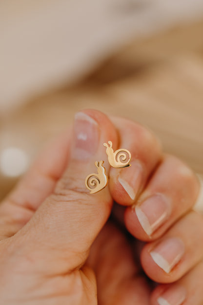 dotted circle earrings