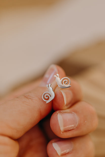 dotted circle earrings