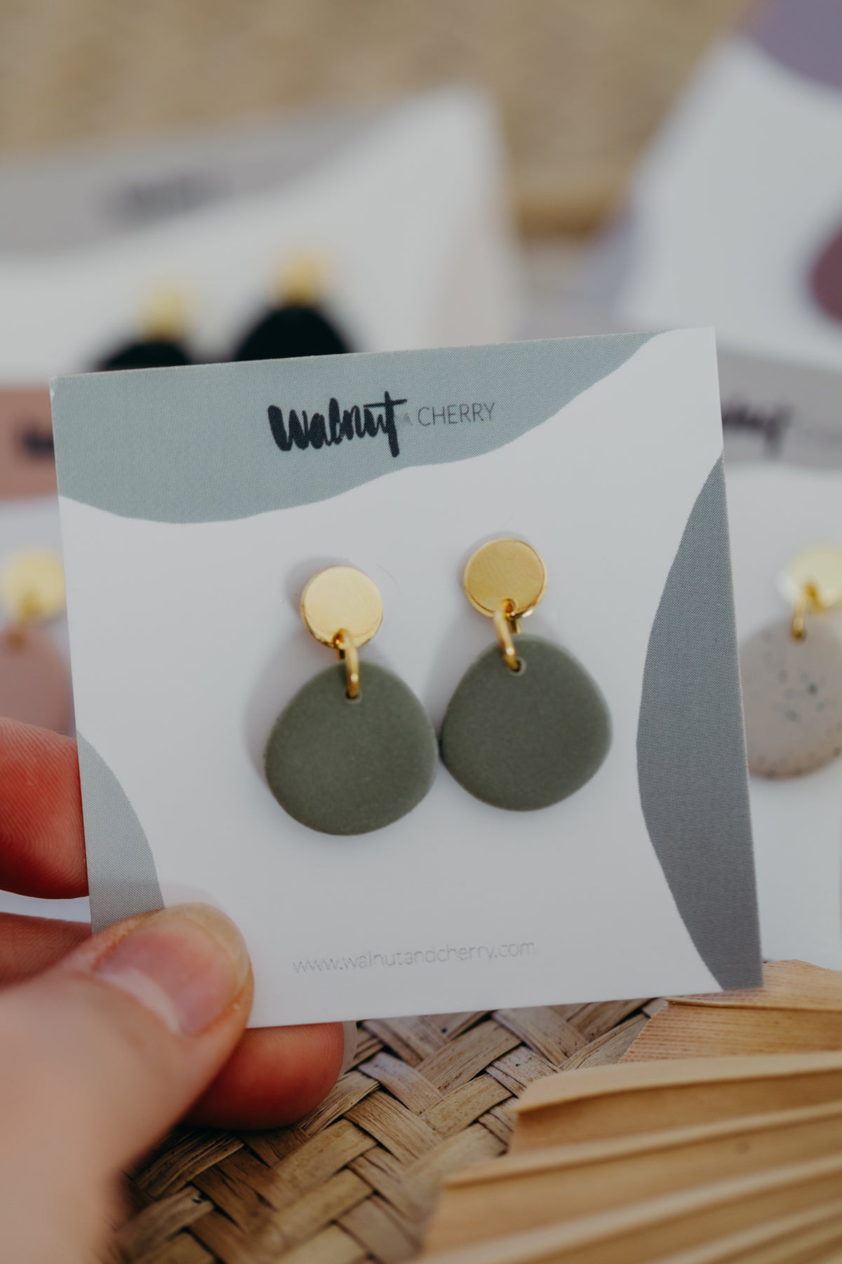 LANET - kleine ovale Ohrringe aus Polymer Ton Ohrringe