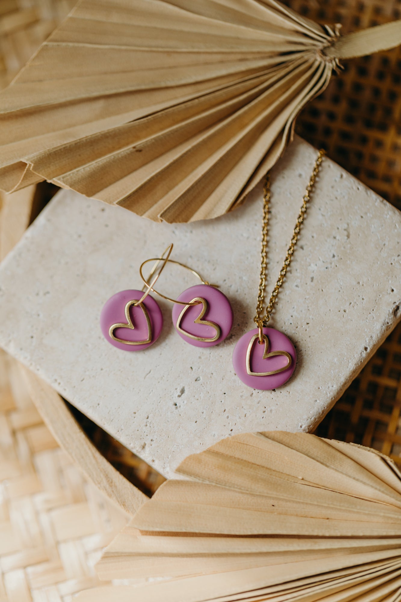 LENYA - Creolen mit Herz in Fuchsia