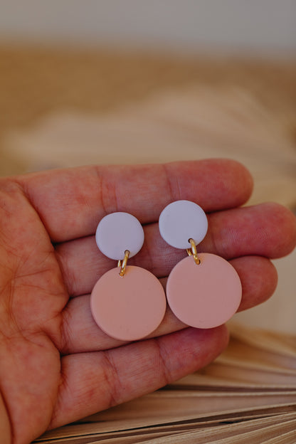 MALI - zweifarbige Ohrringe aus Polymer Ton in Pastell Lila und Peach
