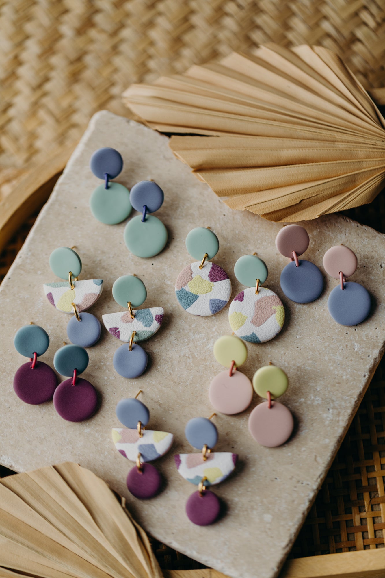 MALO - zweifarbige Ohrringe aus Polymer Ton - Rosa - Distelblau