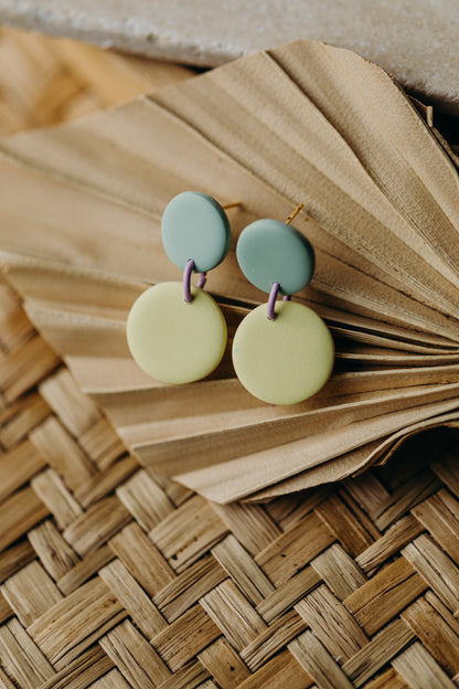 D - MALO - two-tone polymer clay earrings - Sage Green - Light Pastel Yellow