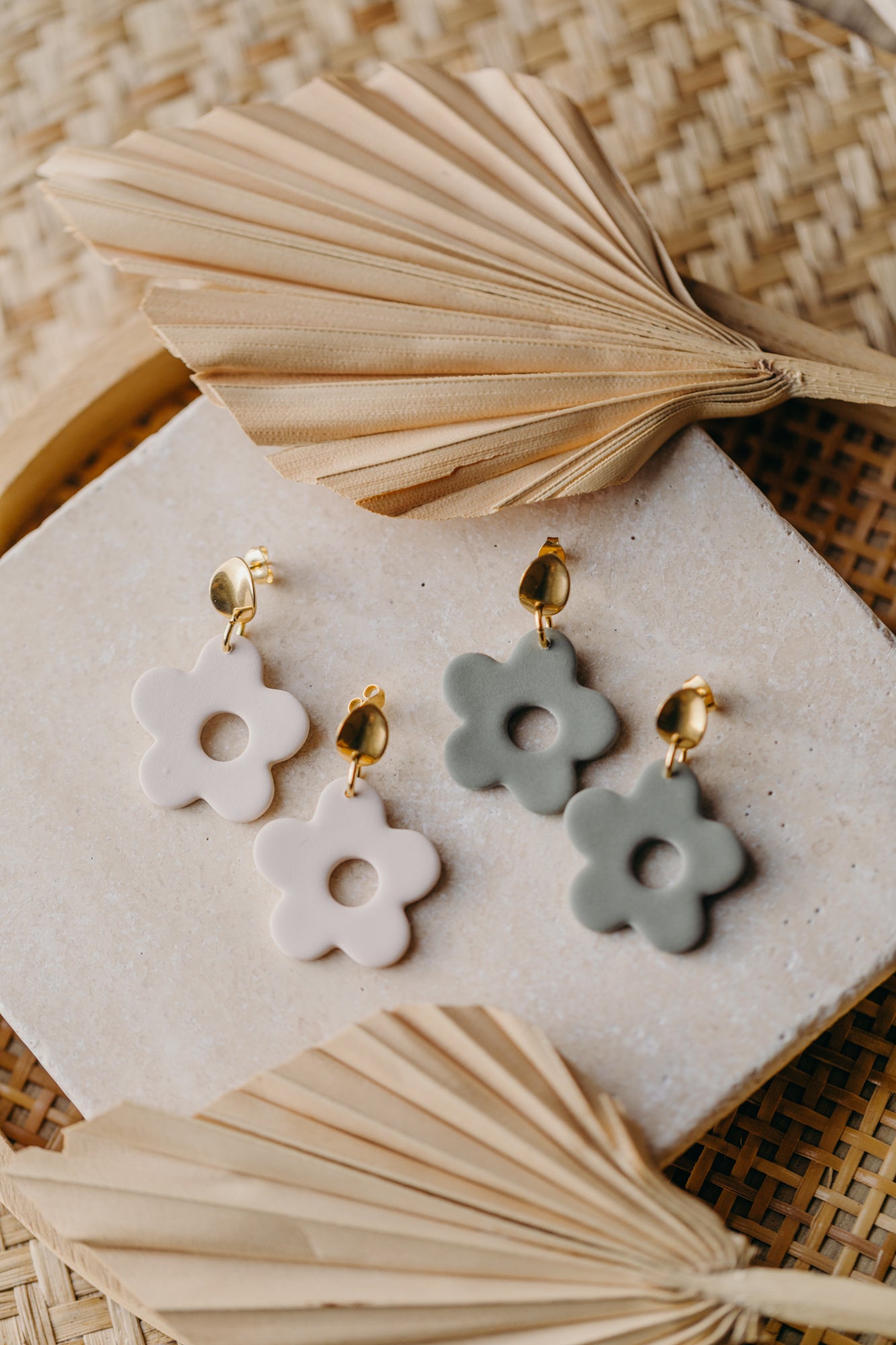 ZADI - Blumen Ohrringe in vanille