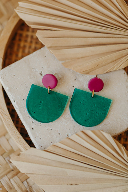 MELA – Statement-Ohrringe in Fuchsia &amp; Dunkelgrün