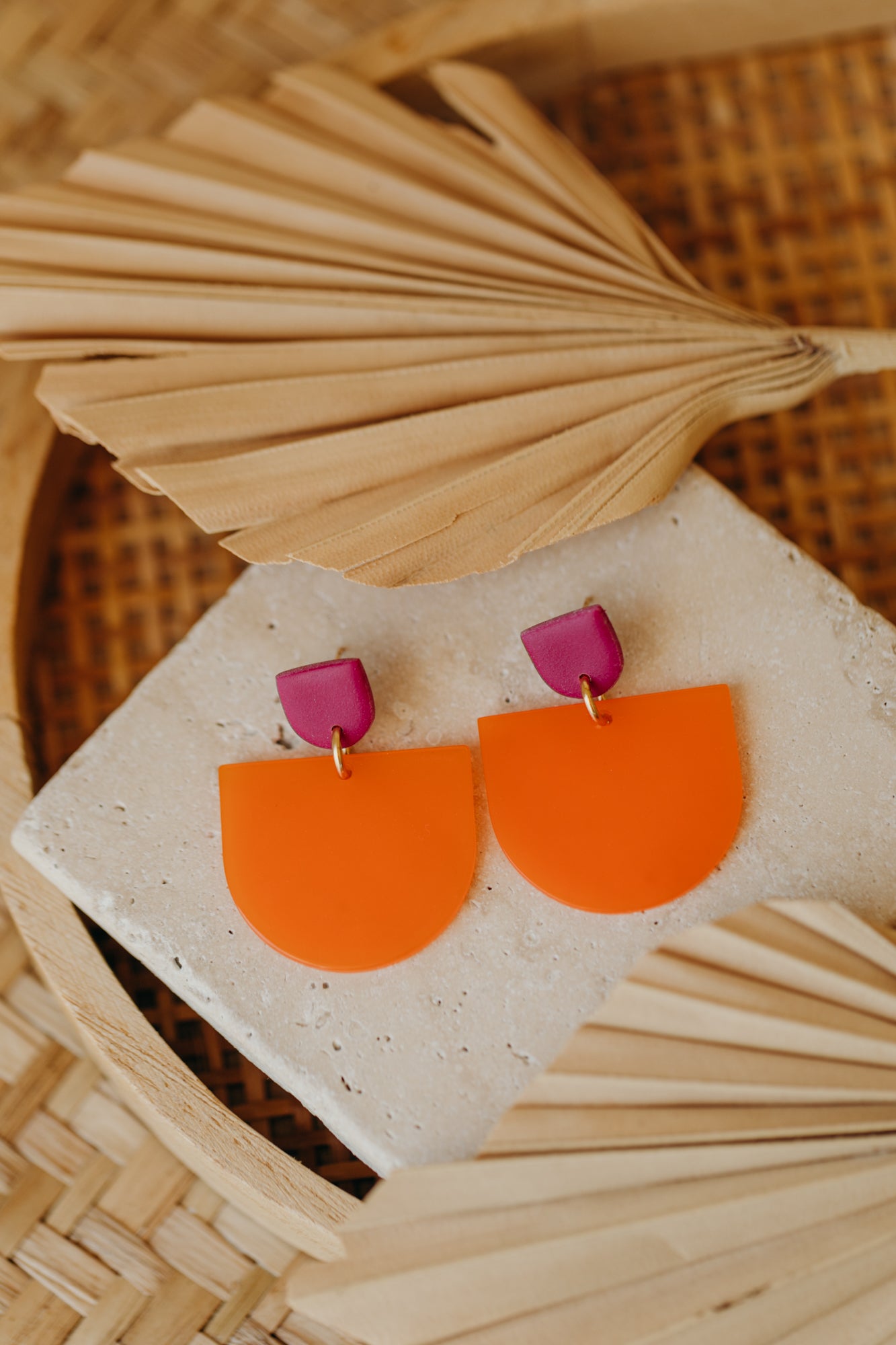 MELA – Statement-Ohrringe in Fuchsia &amp; Orange