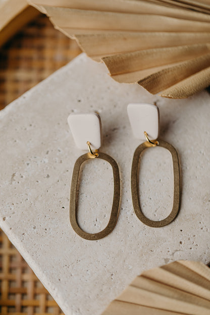 MIKU - Polymer Ton Ohrring in Vanille