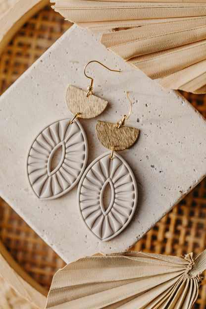 MILIE - helle große Statement Ohrringe