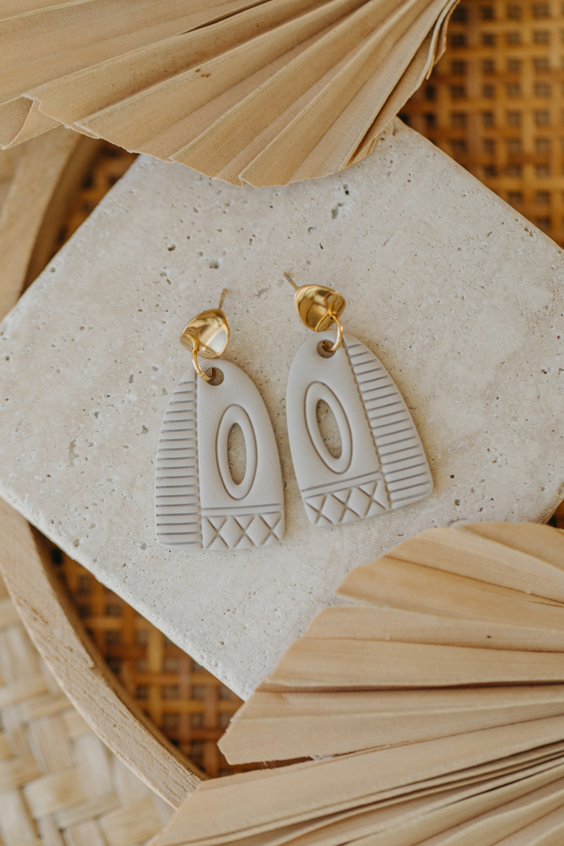 MOIRA - helle Boho Ohrringe