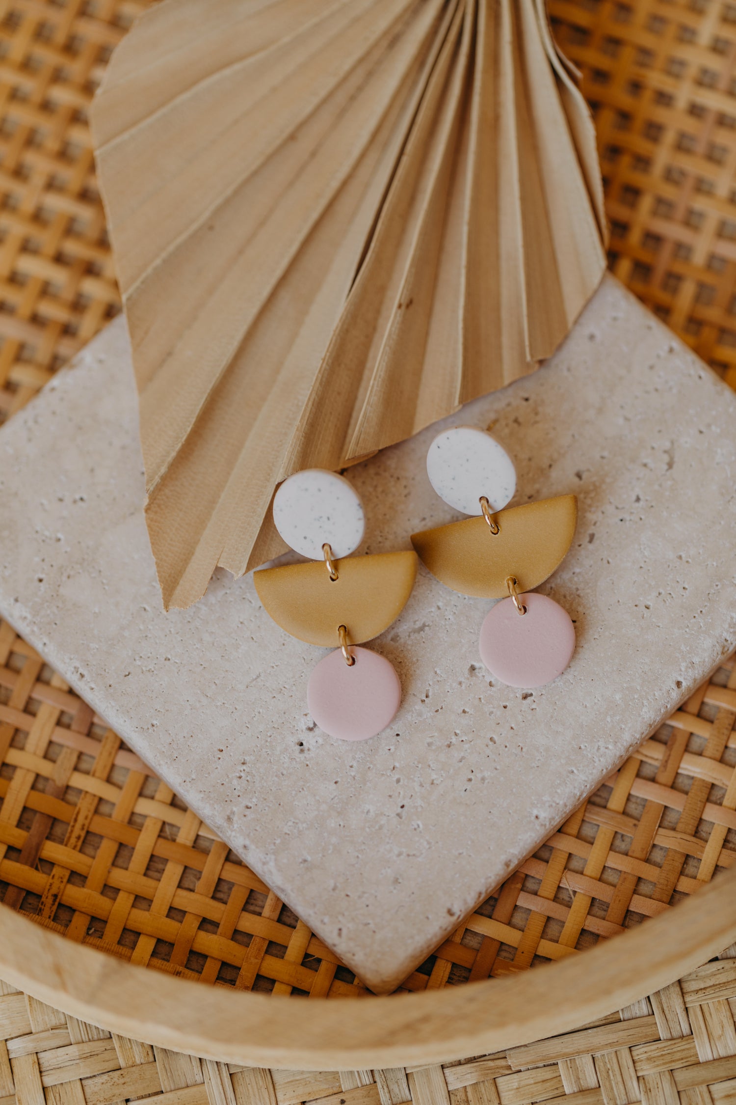 Mailin - Polymer clay earrings in lime, soft mustard yellow and light pink