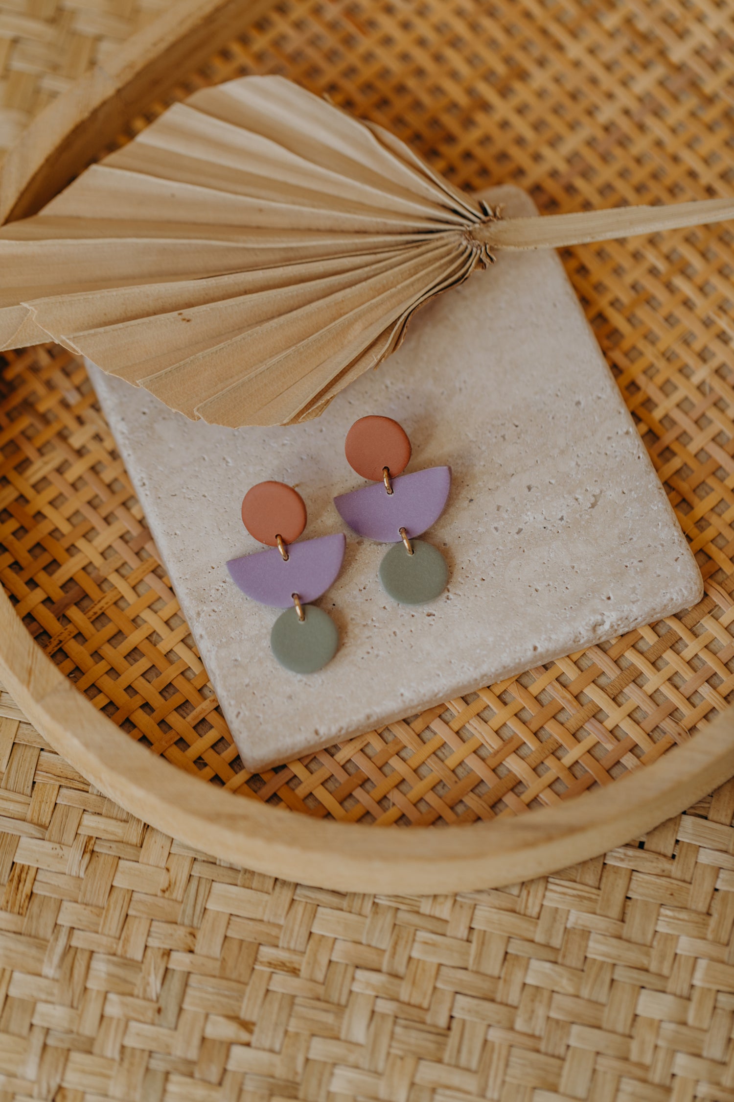Mailin - Polymer clay earrings in cinnamon, light purple and eucalyptus green