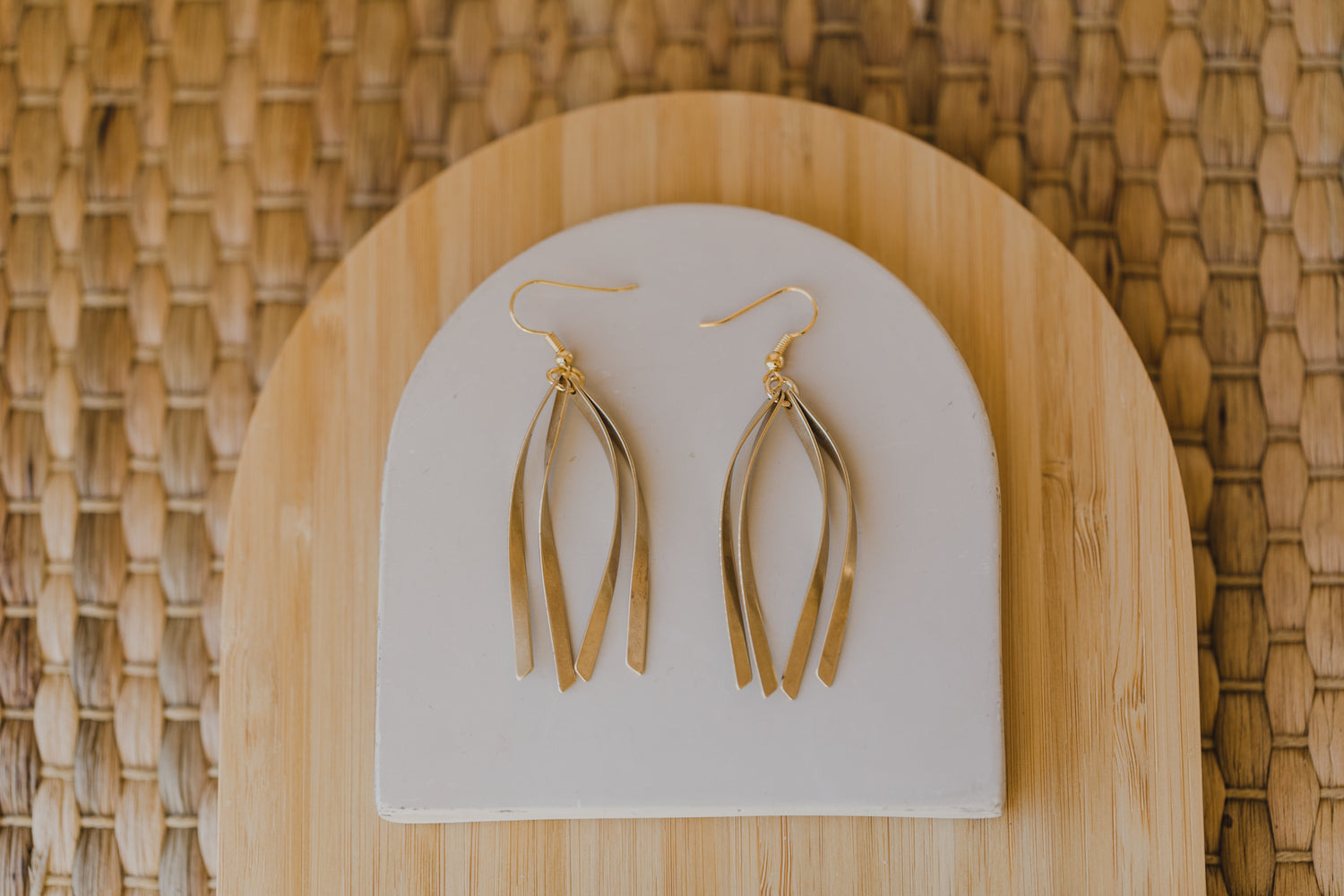 fringe earrings made of brass