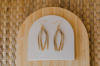 fringe earrings made of brass