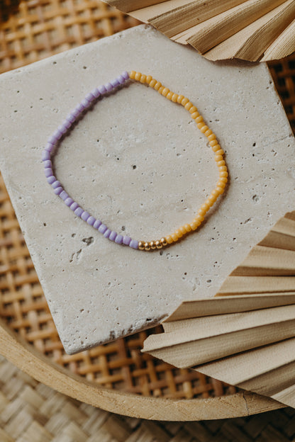 two-tone glass bead bracelet blue &amp;amp; cream