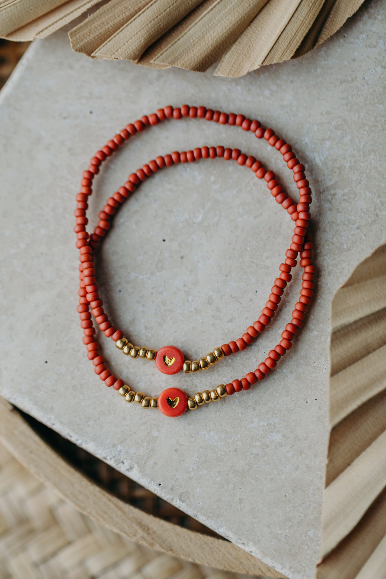 Herz Perlenarmband in rot