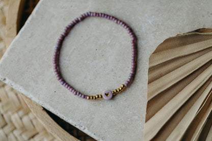 Herz Perlenarmband in flieder