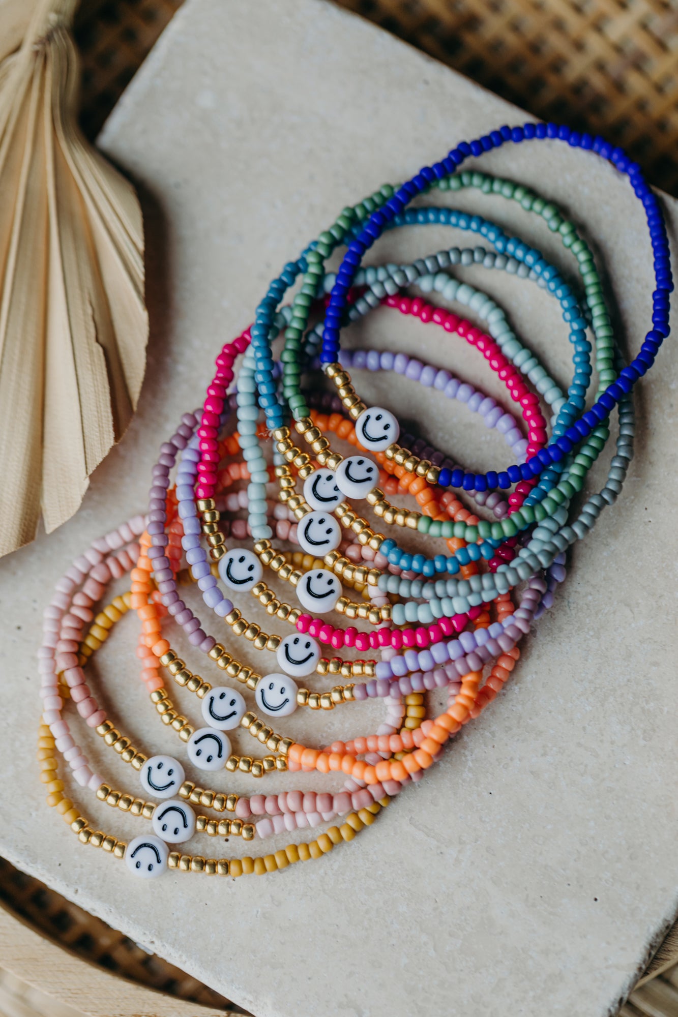 Smiley Perlenarmband in Mint