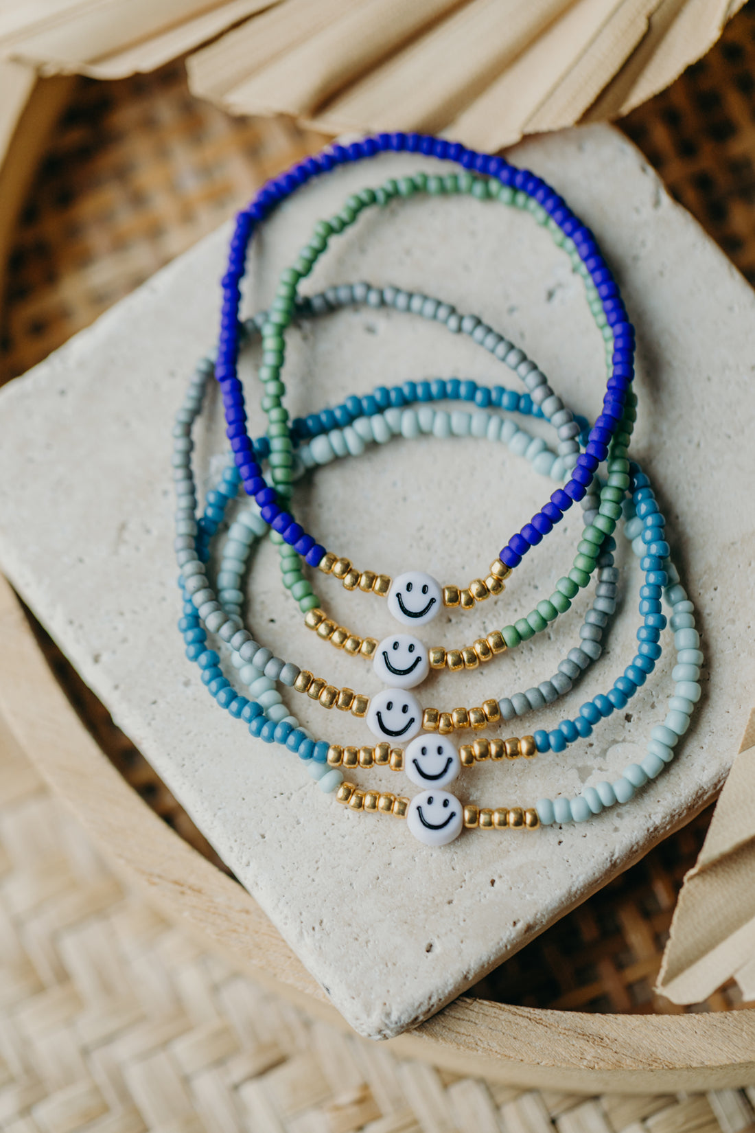 Smiley Perlenarmband in Mint