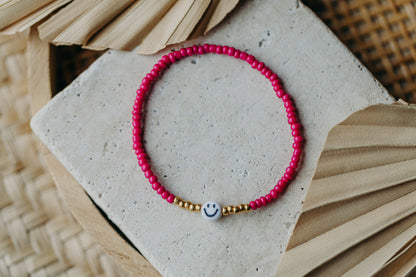 Smiley Perlenarmband in Pink