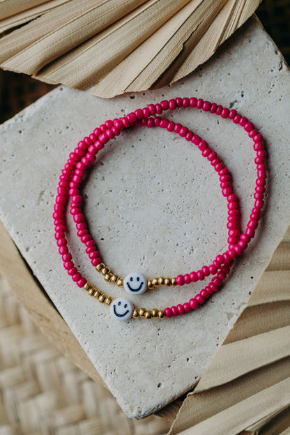 Smiley Perlenarmband in Pink