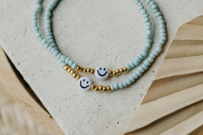Smiley Perlenarmband in Mint