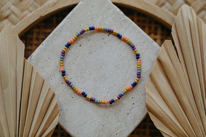 two-tone glass bead bracelet blue &amp;amp; cream