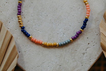 two-tone glass bead bracelet blue &amp;amp; cream