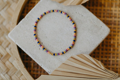 two-tone glass bead bracelet blue &amp;amp; cream