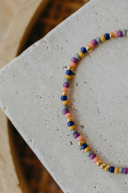 two-tone glass bead bracelet blue &amp;amp; cream