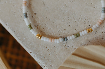 two-tone glass bead bracelet blue &amp;amp; cream