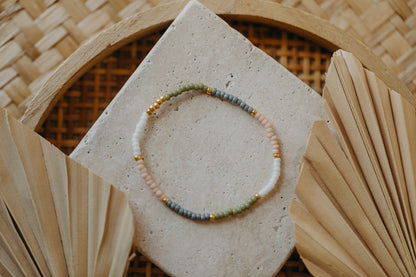 two-tone glass bead bracelet blue &amp;amp; cream