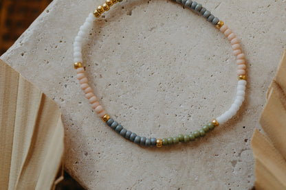 two-tone glass bead bracelet blue &amp;amp; cream