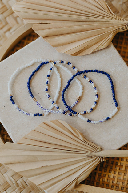 two-tone glass bead bracelet blue &amp;amp; cream