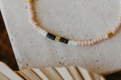 two-tone glass bead bracelet blue &amp;amp; cream