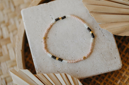 two-tone glass bead bracelet blue &amp;amp; cream