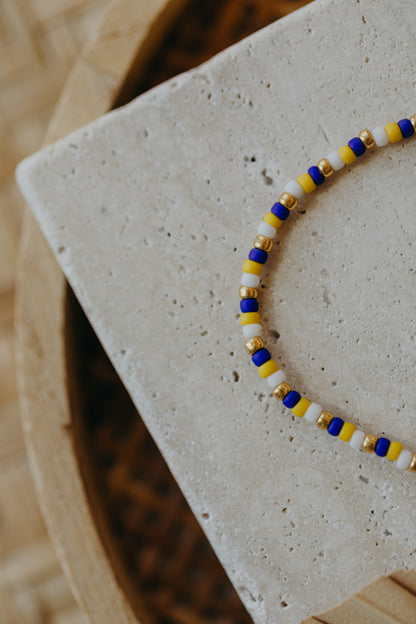 two-tone glass bead bracelet blue &amp;amp; cream