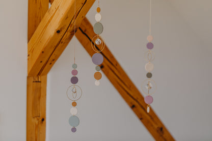 Suncatcher with dots cream, purple, brown and green 