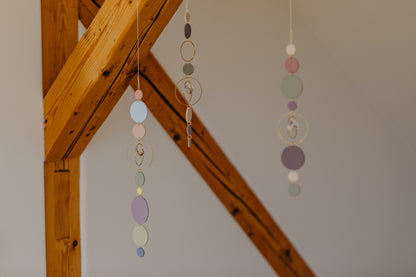 Suncatcher with dots cream, purple, brown and green 
