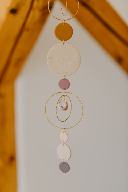 Sonnenfänger 002 mit Punkten in rosa, lila, cognac und kalk