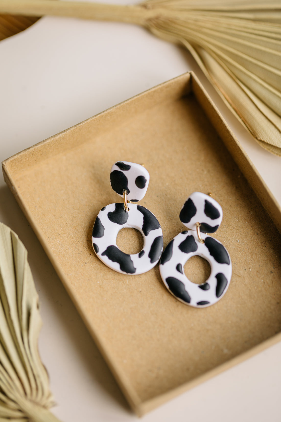 MARJA - small drop earrings gold