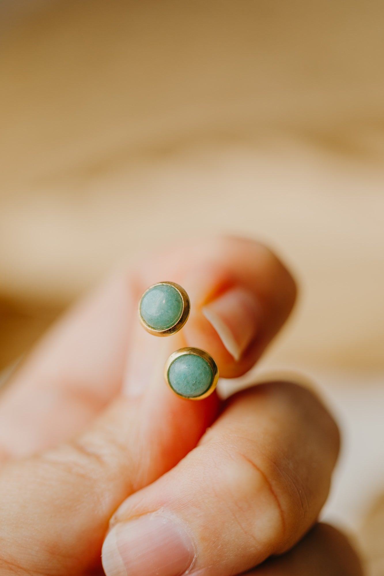mint farbene Aventurin Edelstein Ohrstecker