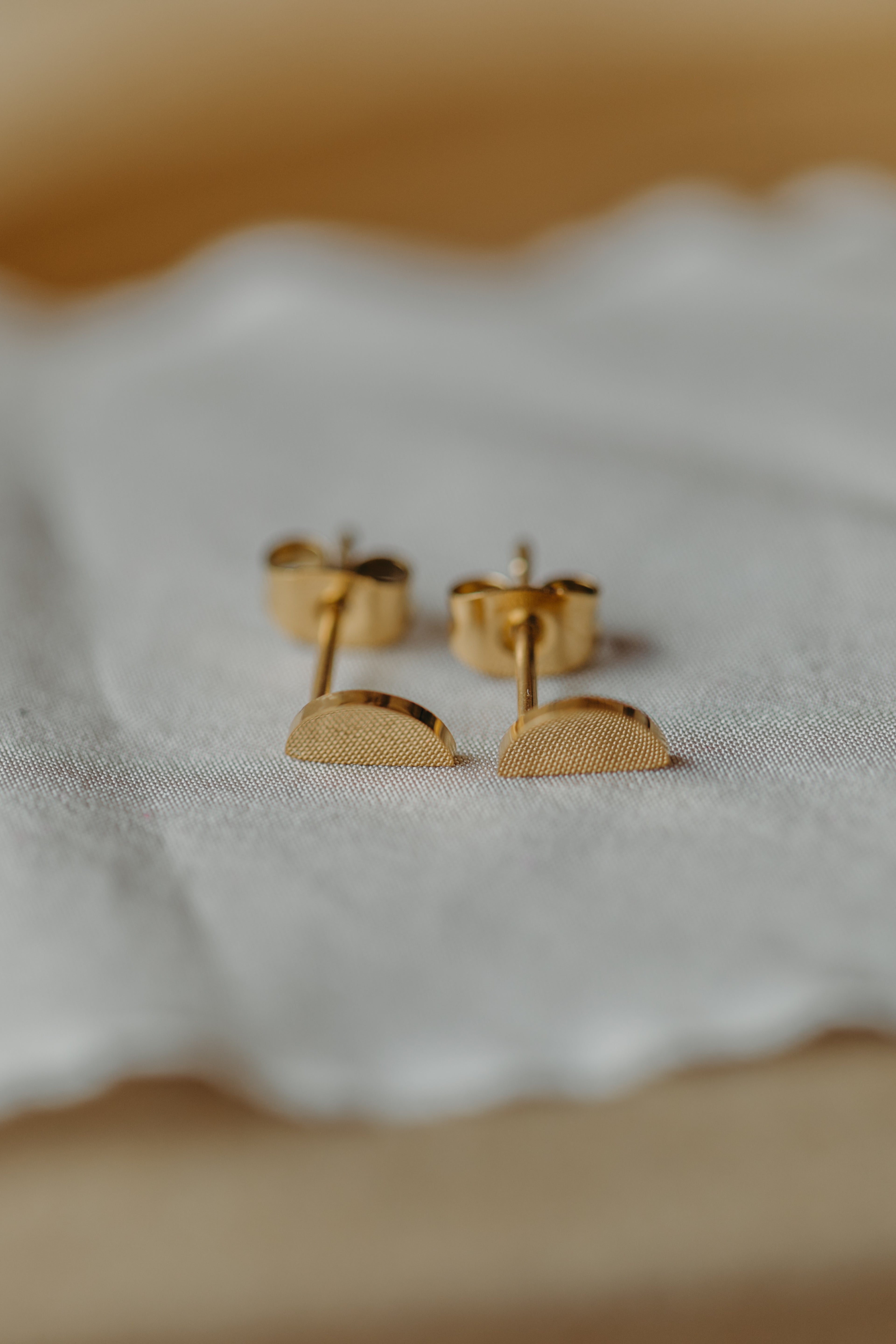 Ohrstecker Halbkreis